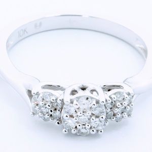 Solid Gold & Diamond Ring